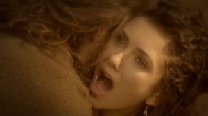 to-2x05-Tatia