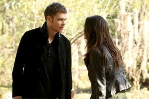 2x12 - Sanctuary - Klaus et Hayley