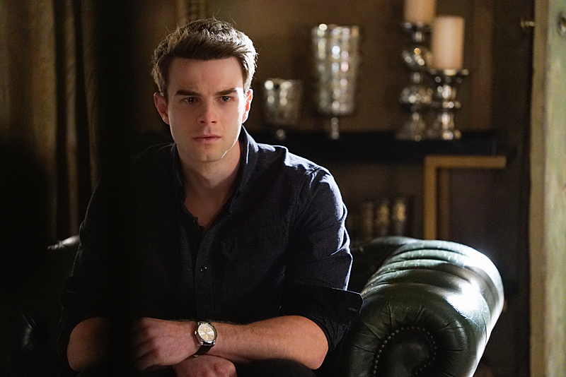 3x16 Alone With Everybody - Kol