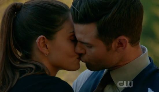 the originals 4x05 elijah heyley kiss